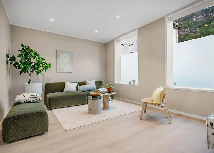 Apartament Beautiful 3 Centrally Located In Sandviken *