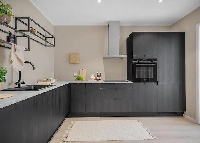 Apartament Beautiful 3 Centrally Located In Sandviken *